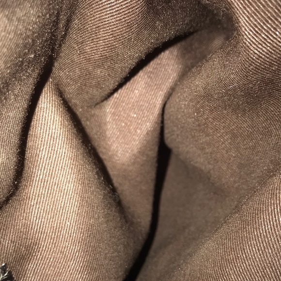 Beautifully made supple leather Coach tote - Picture 4 of 8